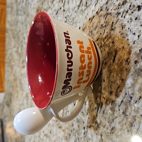 RARE Maruchan Ceramic Ramen Noodle Soup Mug With Spoon  White Burgundy - Picture 2 of 3